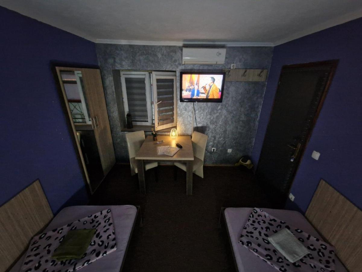 Rooms Vedran Mostar Bagian luar foto